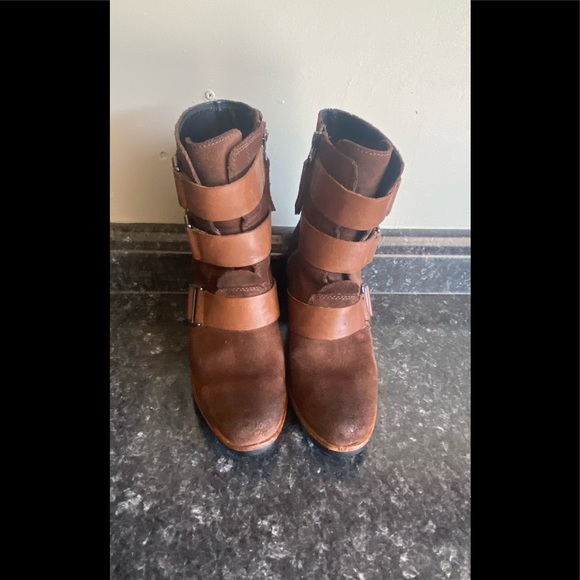 SOREL WOMEN'S AFTER HOURS SUEDE BOOTIES - Picture 7 of 14